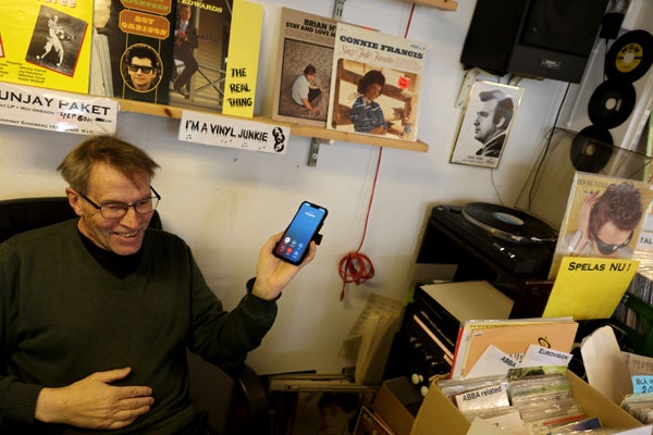 Skivkungen i Herrljunga letar raritet: proggbandets Epizootics mytomspunna vinyl