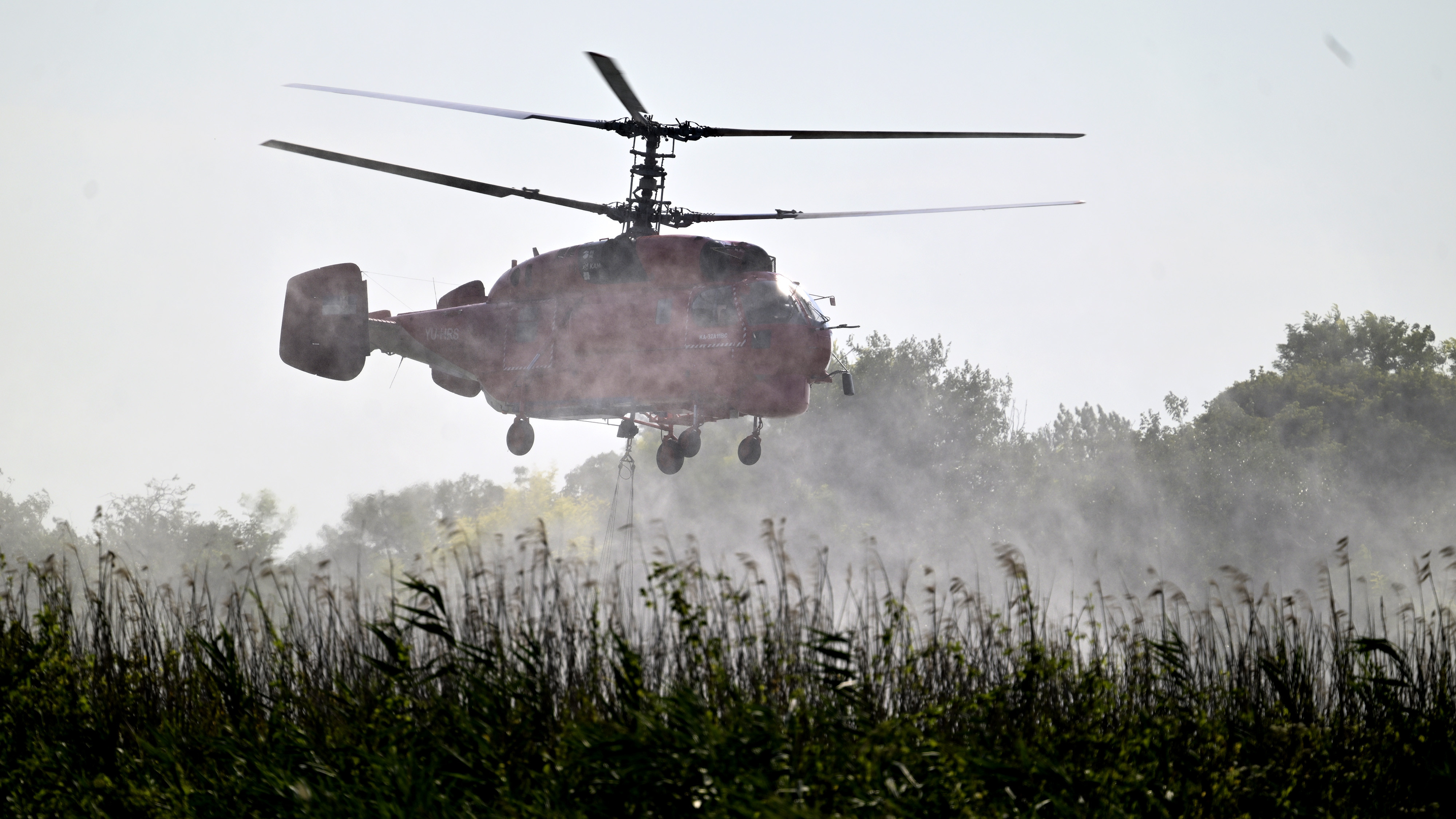 Vučić: Srbija ima osam helikoptera koji mogu da budu angažovani u gašenju požara