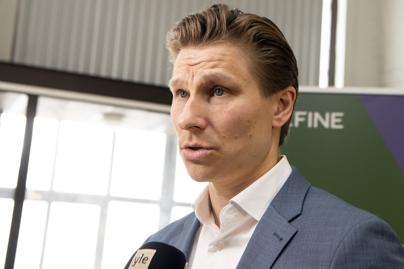 Finland orders Swedish air defence system