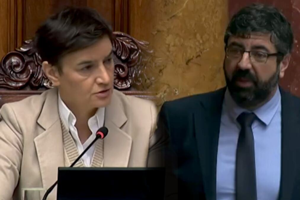 "DOBRODOŠLI NAZAD SA TURNEJE PLJUVANJA PO SRBIJI" Ana Brnabić "ugasila" Lazovića na početku sednice Skupštine Srbije (VIDEO)