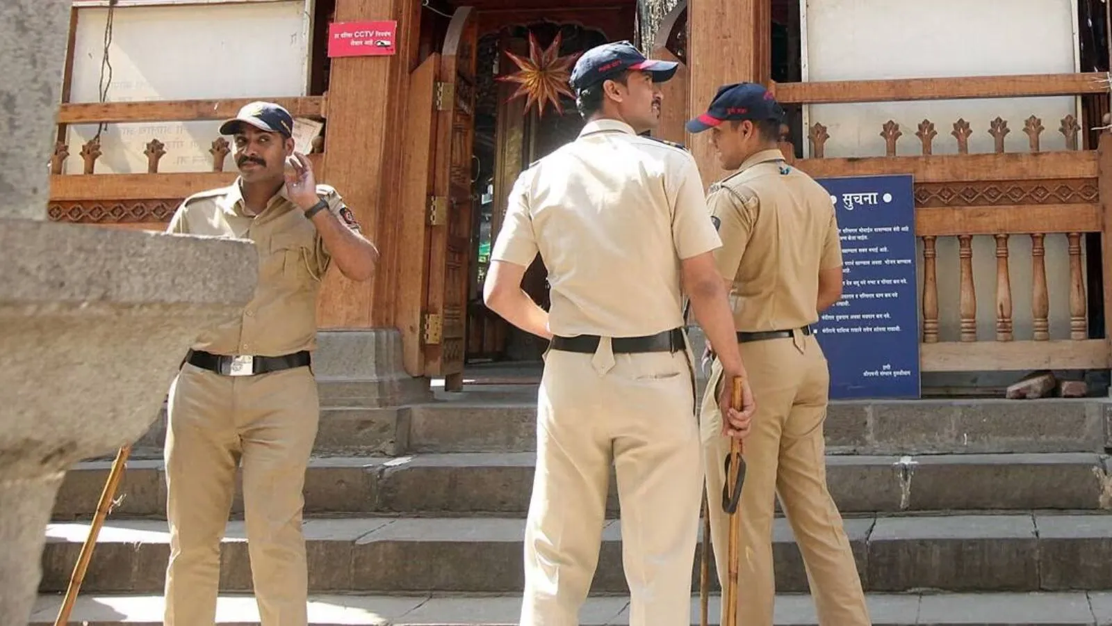 Parents walk in on widowed daughter attempting suicide after smothering her children in Karnataka