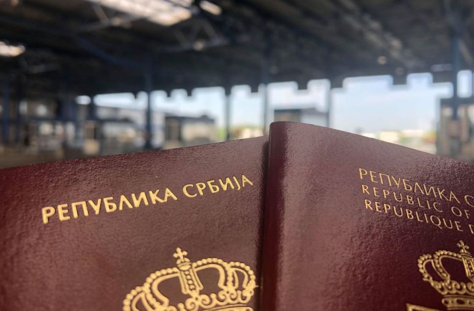 AMSS: Automobili čekaju sat vremena na Gradini