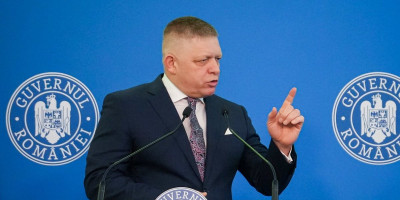 Šokantan obrt iz Bratislave: Slovački premijer zahteva hitne pregovore Brisela i Moskve