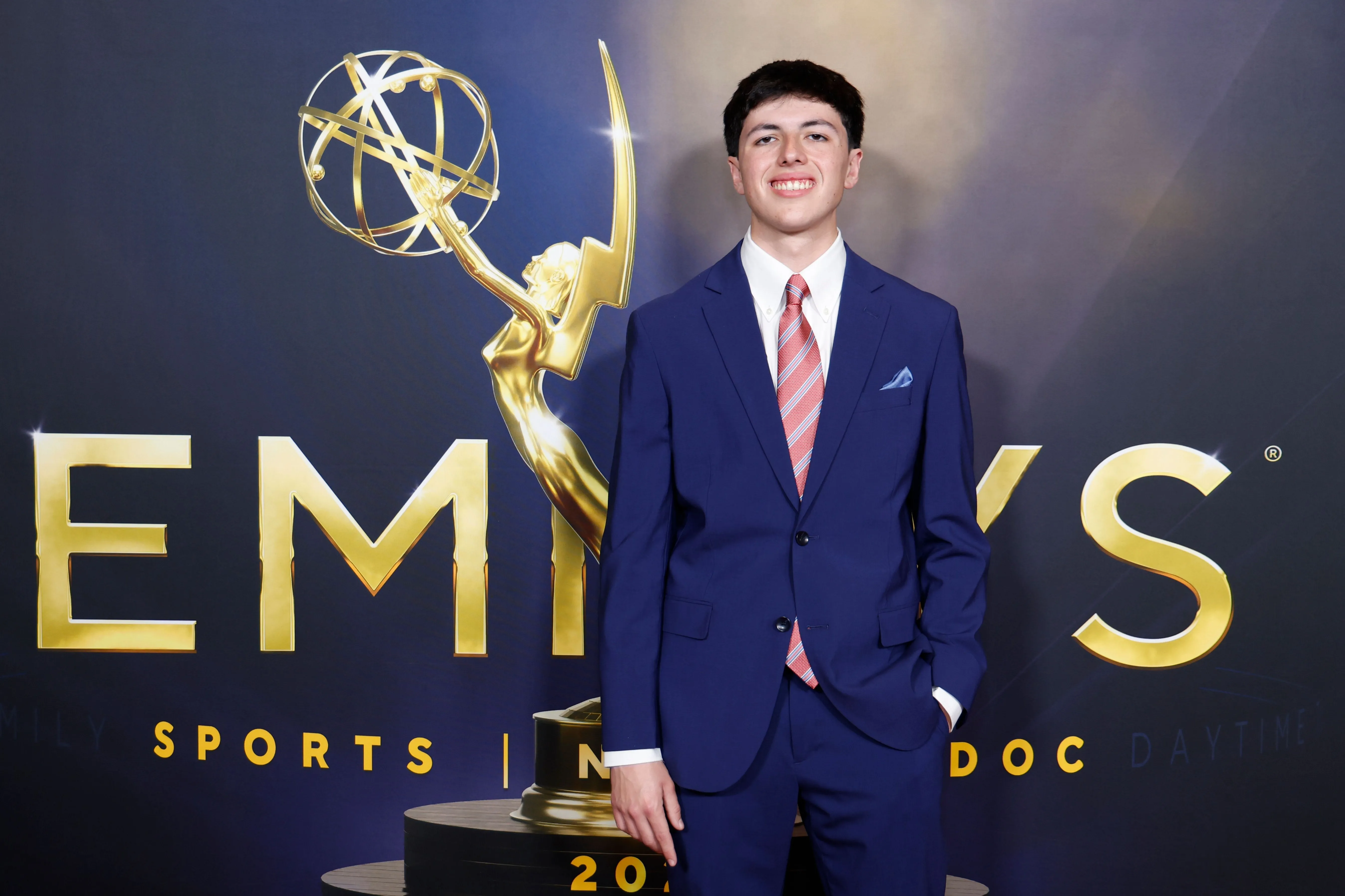 Chaminade high schooler already making waves from behind microphone as student broadcaster