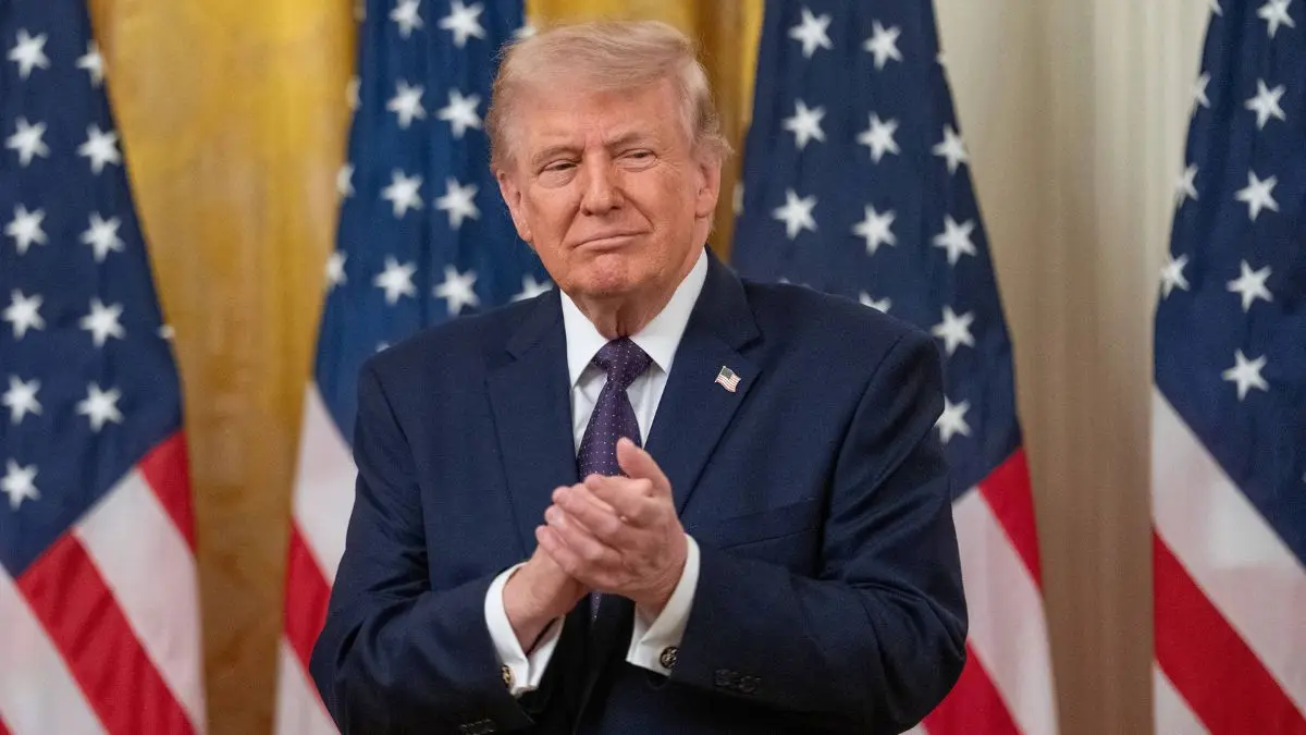 Donald Trump Flaunts Bruised Right Hand After New York Speaking Event Amid Health Concerns