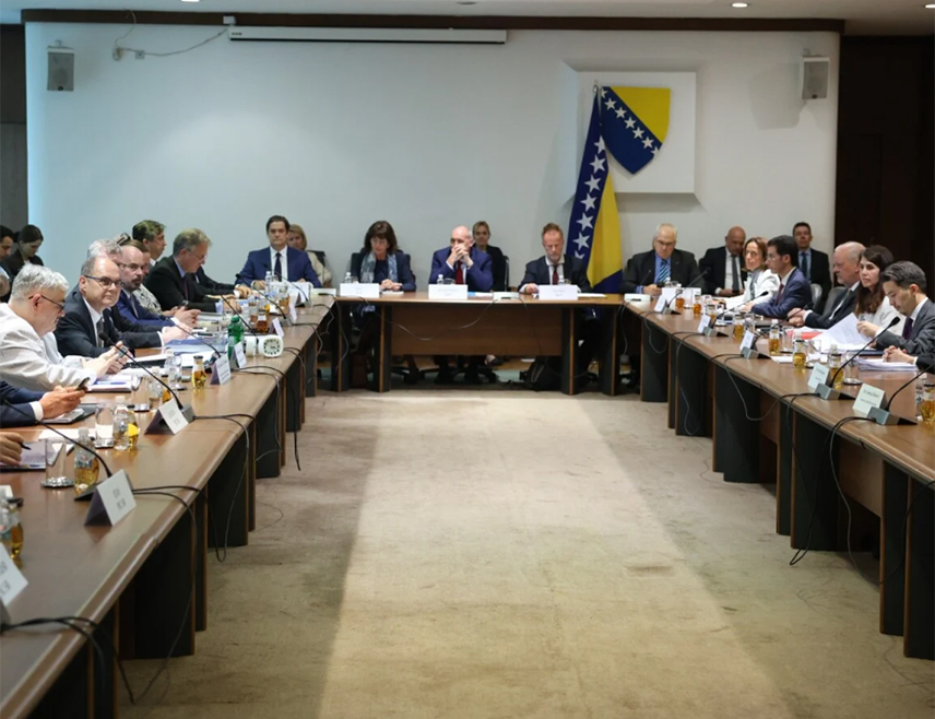  Dodik: Oni u PIK-u se ponašaju poput zapadnih kolonijalnih upravnika