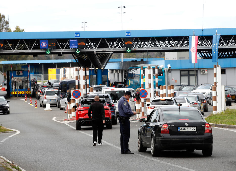 Spisak destinacija koje nemaju EES sistem: Spas za srpske turiste, izbegnite haos! Pogledajte šta vam je potrebno za ulazak