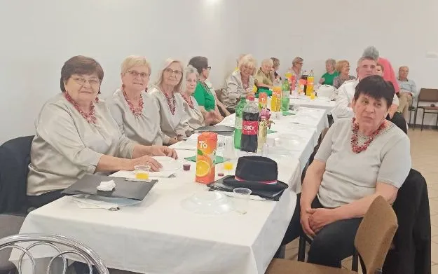 Prvi susret pjevačkih zborova umirovljenika