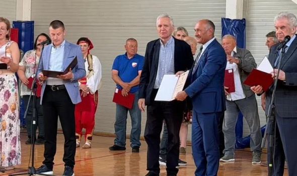 Na Susretima sela Srbije nagrade otišle i u DVA kragujevačka sela (FOTO)