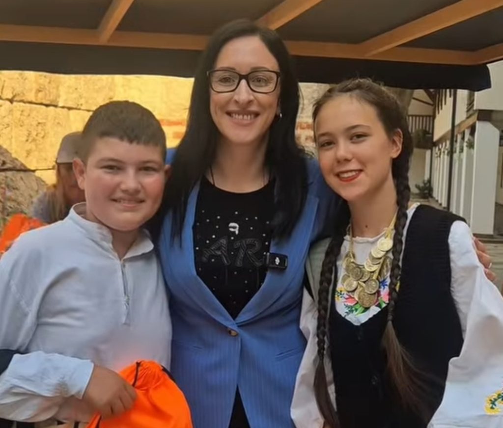 Ministarka Jelena Žarić Kovačević na festivalu „Licidersko srce“ u Višegradu: Negujemo tradiciju, toleranciju i neraskidive kulturne veze