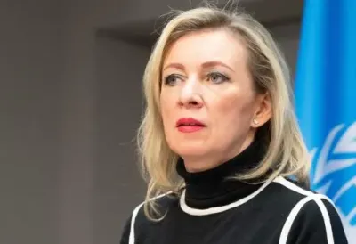 Zaharova optužila Makrona da finansira terorizam: Savetujem ga da pogleda snimke ukrajinskog napada na školu u LNR