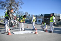 Nastavljena obnova horizontalne saobraćajne signalizacije u više ulica