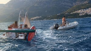 Makarska: Bura odnijela djecu prema pučini, u akciji spašavali i roditelje