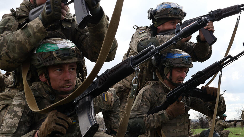 Russia loses ground – but not the war – in Ukraine