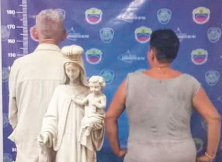 Dos detenidos por profanar en el cementerio de Porlamar