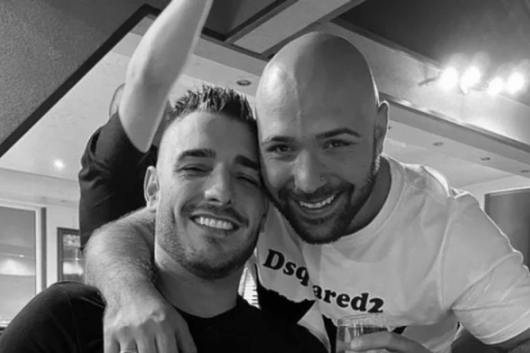 "DRAGAN BI VOLEO DA PEVAM!" Darko Lazić prvi put o NAPADIMA što je nakon SAHRANE počeo da nastupa! (VIDEO)