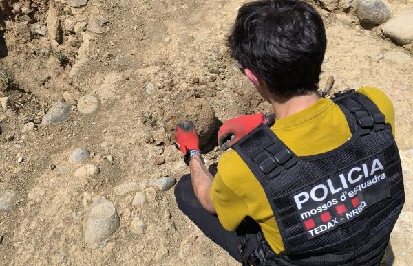Una bomba de morter del segle XVII, al jaciment de les Monges