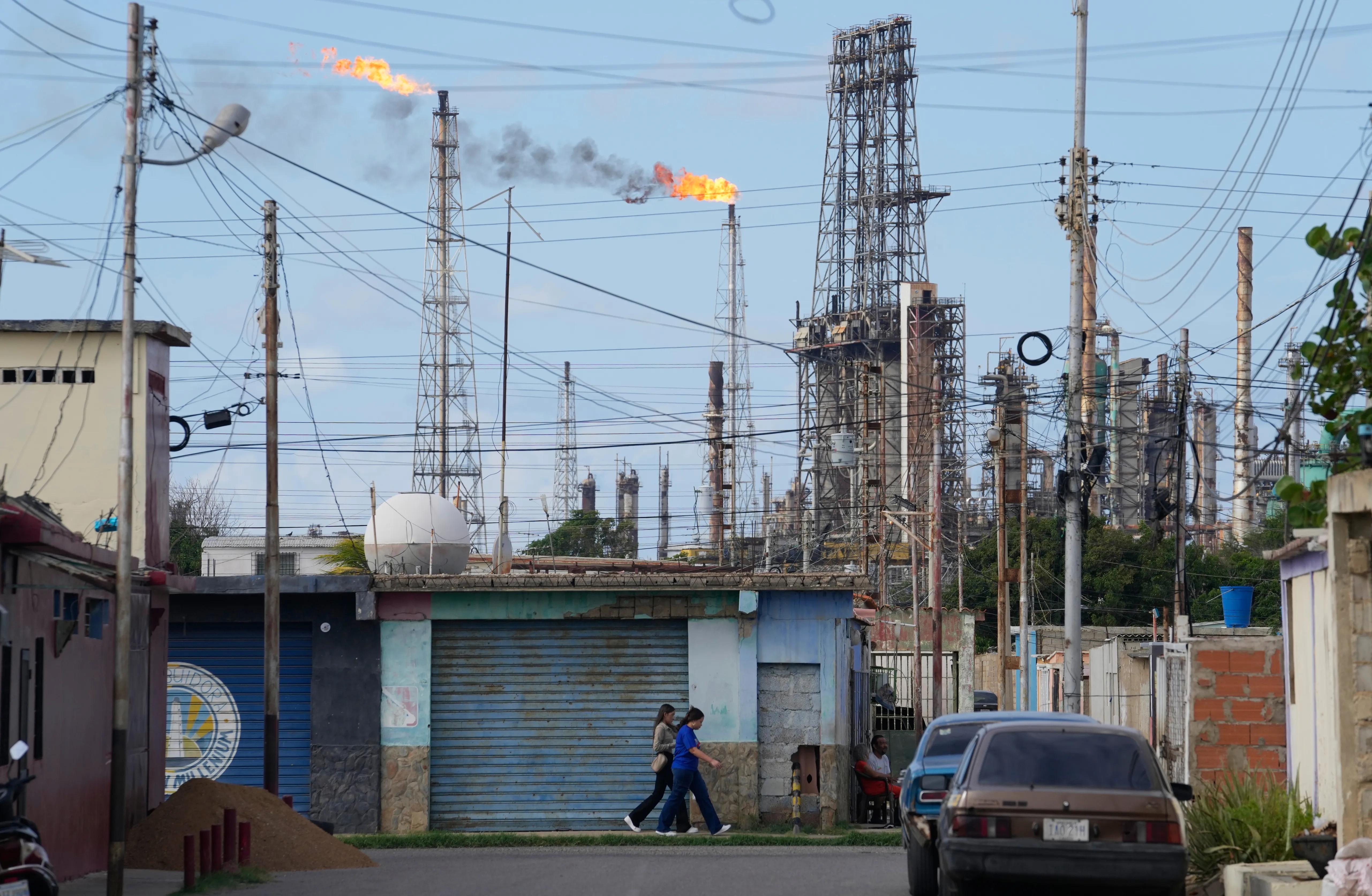 The Hole in Donald Trump’s Venezuelan Oil Strategy