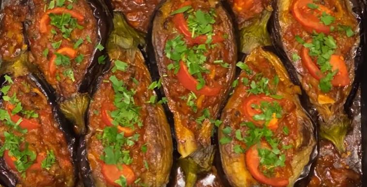 "Imam se onesvestio" Stari turski recept za punjeni patlidžan: Ovo je nešto najbolje što ćete spremiti za ručak