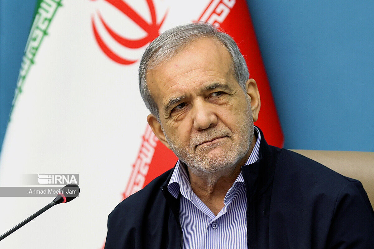 Pezeshkian: Iran decisions only within SNSC framework, with Leader’s approval