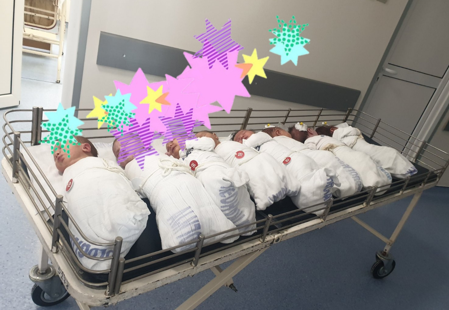 Juče rođena DVA DEČAKA I JEDNA DEVOJČICA