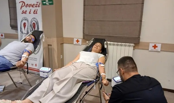"Ovog leta ostavi trag koji traje": Kragujevčani donirali 70 jedinica krvi (FOTO)
