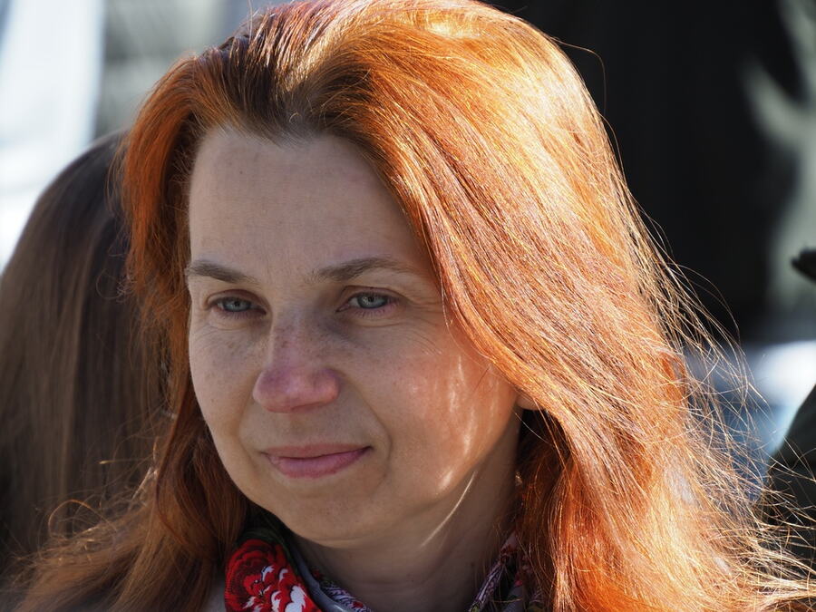 Mislila sam da imam predobrog muža, a nakon 14 godina braka me 1 potezom uništio: Imamo 4 dece, tek kad sam se razbolela otkrila sam jezivu istinu