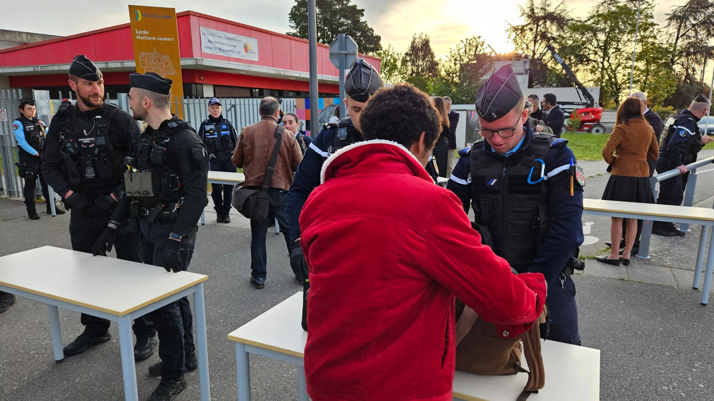 Rentrée des classes sous surveillance en Loire-Atlantique, deux semaines après une nouvelle attaque au couteau