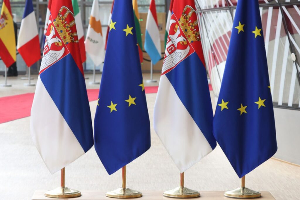 O Vidovdanu i bezopasnom srbovanju