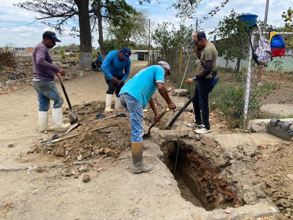 Inicia reordenamiento urbano y de servicios públicos en Vencedores 54