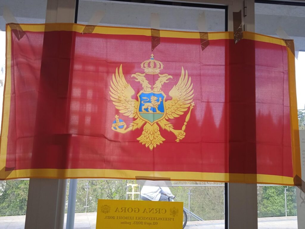 Hoće li braća otpriznati Kosovo? Vladom Crne Gore upravljaju sa Zapada – građane niko ništa i ne pita