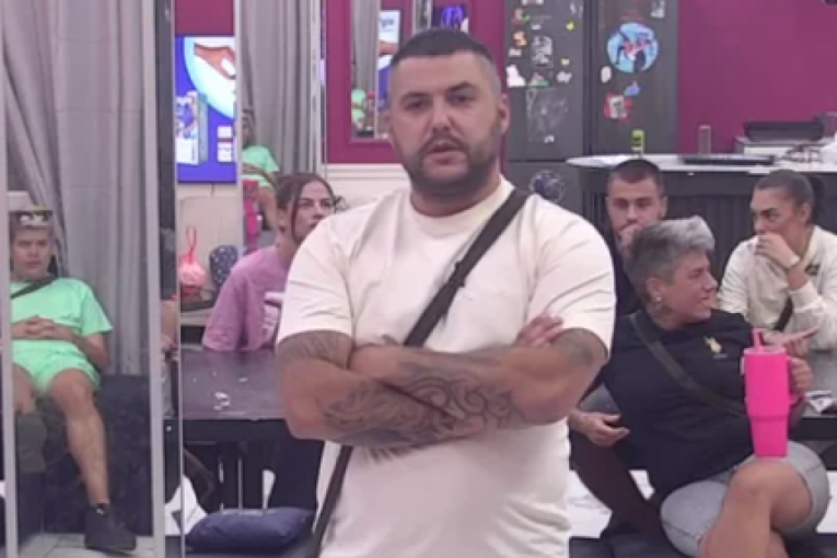 OVO NEĆE IZAĆI NA DOBRO - Asmin Durdžić hitno PREKINUO emisiju, saznao informacije iz spoljnog sveta, pa uradio OVO pred milionima!