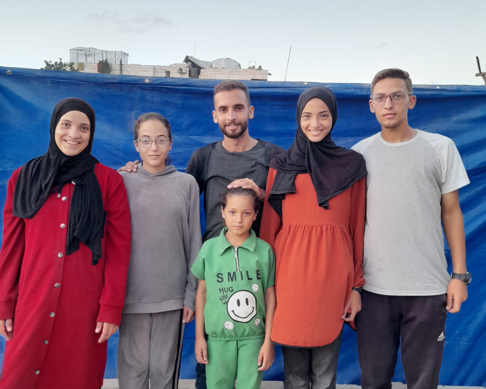 War Turned Him Into a Parent: A 20-Year-Old Gazan Raises His Siblings Alone