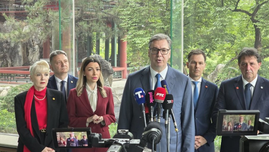 VUČIĆ SE OBRAĆA IZ KINE: Ovde smo veoma cenjeni i poštovani! Sa Sijem ću razgovarati više od 4 sata (VIDEO)