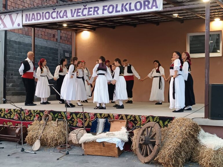 HKD „Napredak“ i Izvorna skupina „Sveti Anto“ predstavili Busovaču u Nadiocima