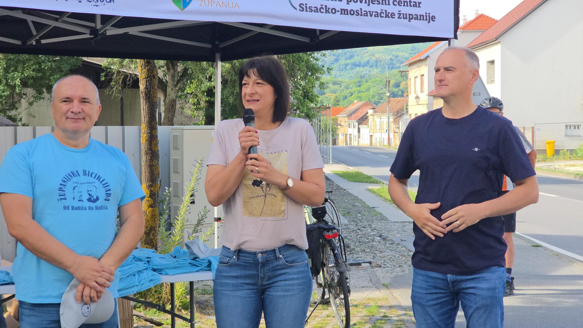 Tradicionalna biciklijada spojila Petrinju, Sisak i Trebarjevo u čast braći Radić i Danu županije