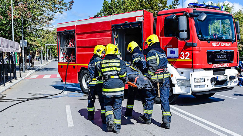 Toplo i suvo vreme povećava opasnost od požara na otvorenom