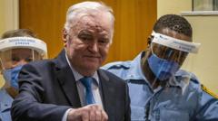 Zahtev Mladićevih advokata Hagu: Ko je dobio pravo da se leči kod kuće