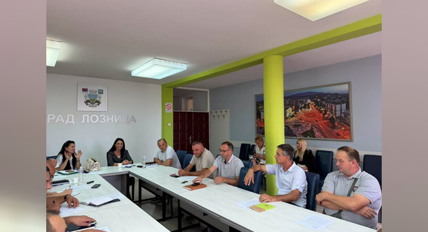 СИТУАЦИЈА СА АФРИЧКОМ КУГОМ У ЛОЗНИЦИ СТАБИЛНА: ПРЕДУЗЕТЕ МЕРЕ ДАЈУ РЕЗУЛТАТЕ