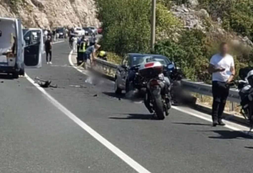 Teška nesreća na cesti Neum - Stolac: Jedna osoba poginula