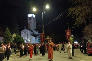 Obeležen Veliki petak: Tradicionalna pogrebna litiјa u Aleksincu