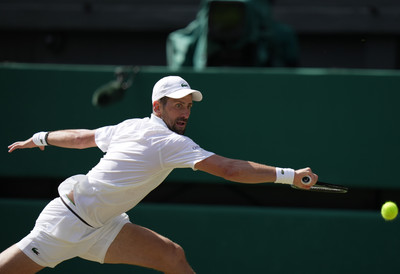 PREŽIVI DA BI NAPREDOVAO: Novak se oglasio posle pobede nad Safiulinom