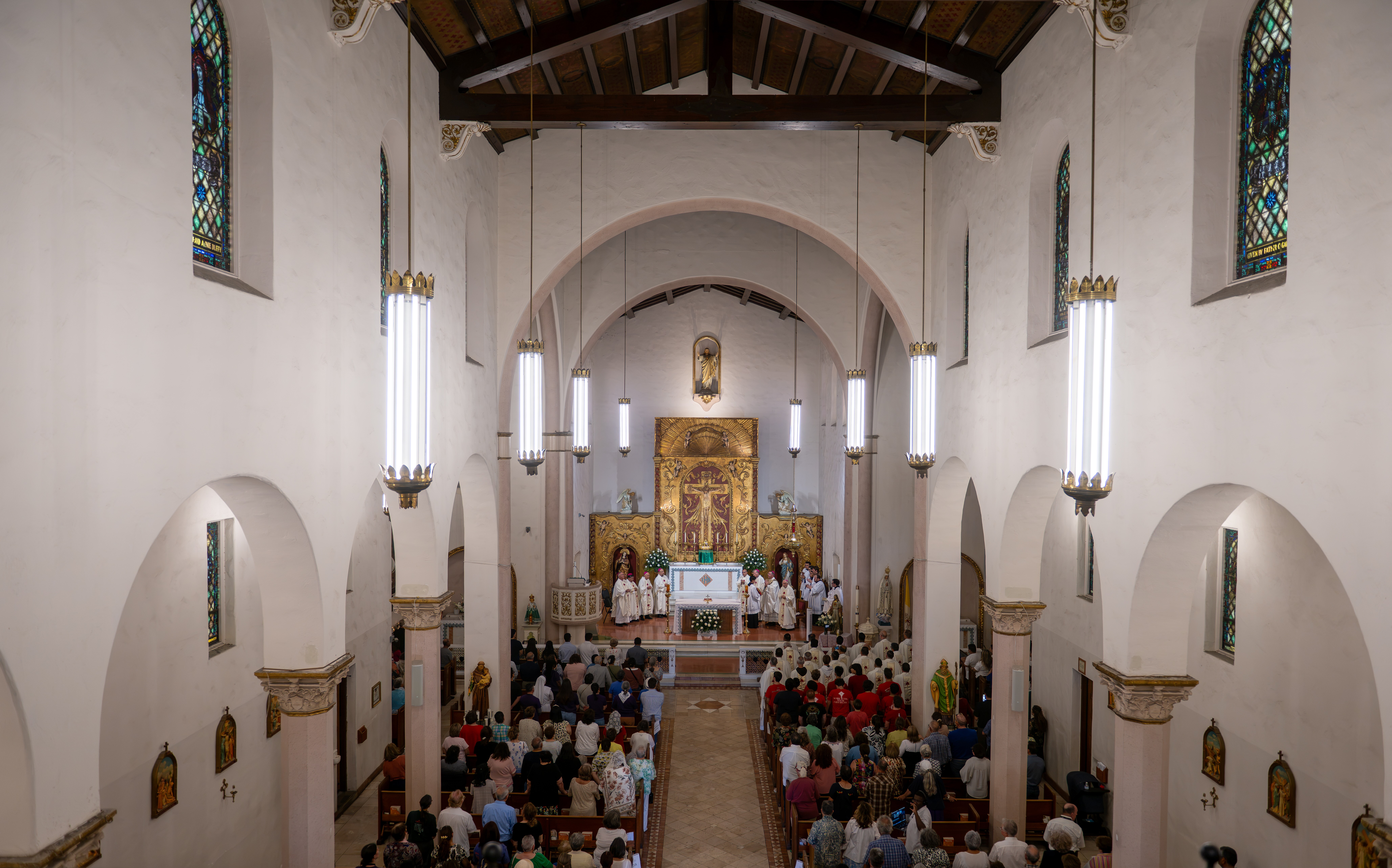 Procession urges dignity and respect for migrants at border crossing