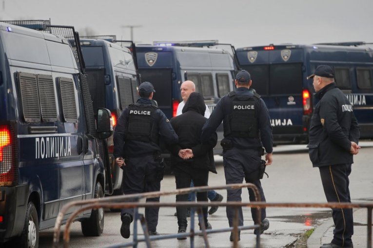 GODIŠNJICA JEZIVE LIKVIDACIJE ZLATARA! Izrešetan pred suprugom, ubica pobegao bez tablica, a onda U POTERI ZAPUCAO NA POLICAJCE
