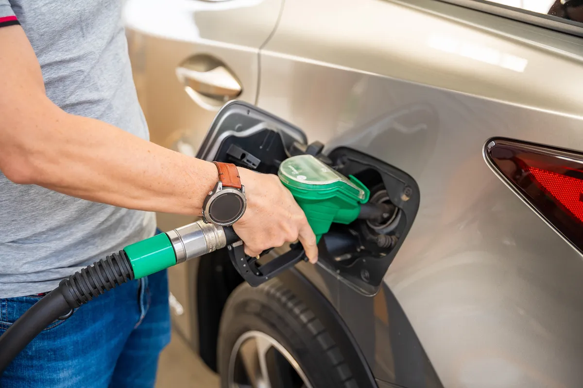Petrol i INA uveli ograničenje točenja goriva u Hrvatskoj