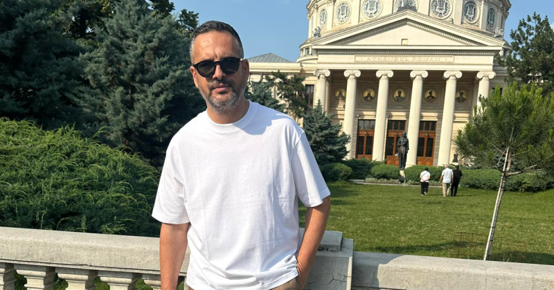 Jurnalistul Mădălin Ionescu face o analiză la sânge a României: Se simte sfârșitul unei ere. Bruxelles-ul încă pare să creadă că România poate fi ținută sub control prin rapoarte, jaloane și formule fiscale