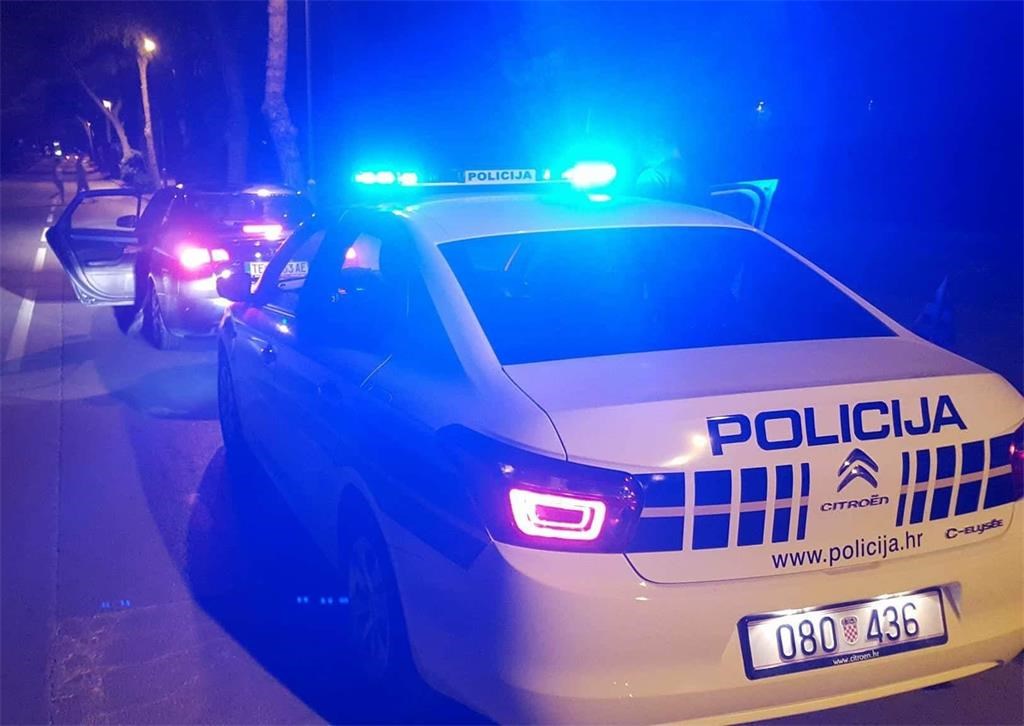 SISAK Zaustavljena u prometu s gotovo 3 promila