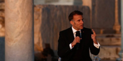 "Ako vam Turska zapreti..." Šokantan istup Makrona u Atini, šta će na ovo reći Ankara?!