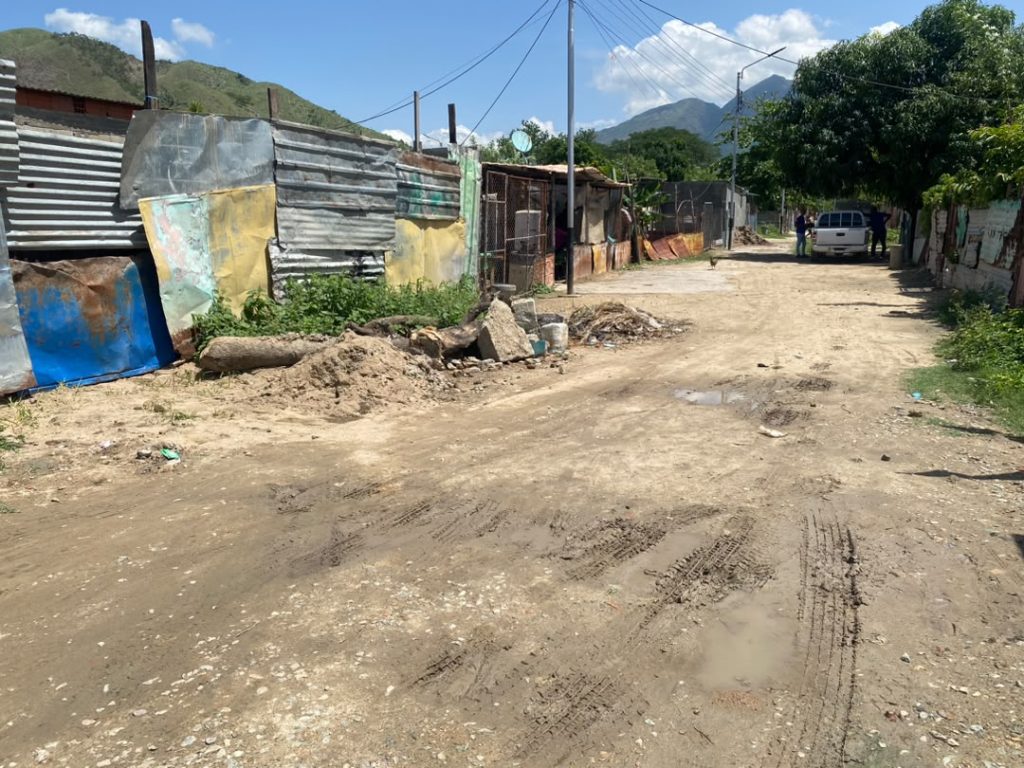 Manuelita Sáenz en San Joaquín de Carabobo lucha por su identidad y sus servicios