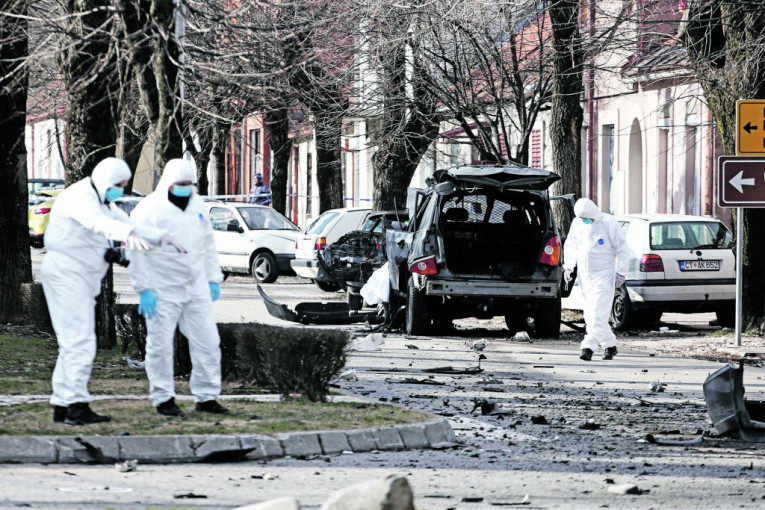 UBIJEN KRALJ CRNOGORSKOG PODZEMLJA! Pored tela Pavićevića pronađeno oko 100 čaura, u izrešetanom automobilu tada pronađen i leš "Crnogorskog Kneleta"!
